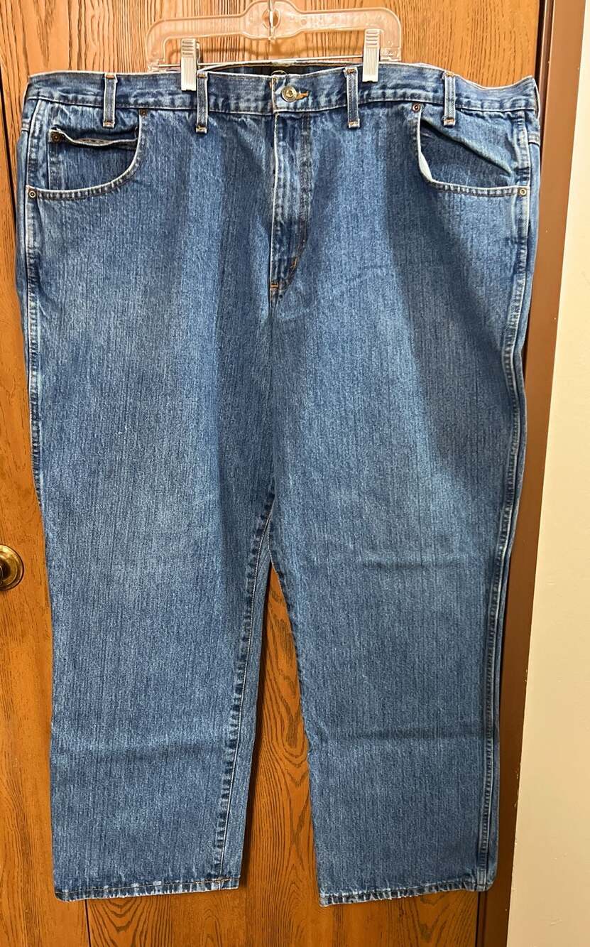 RedHead Classic Fit Medium Blue Wash Straight Leg Jeans 42x30